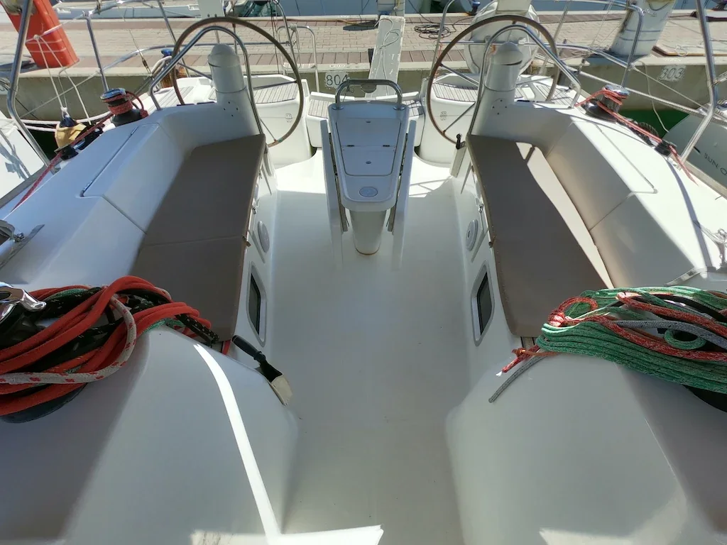 Yacht JEANNEAU Sun Odyssey 42i - Praha - Foto 1