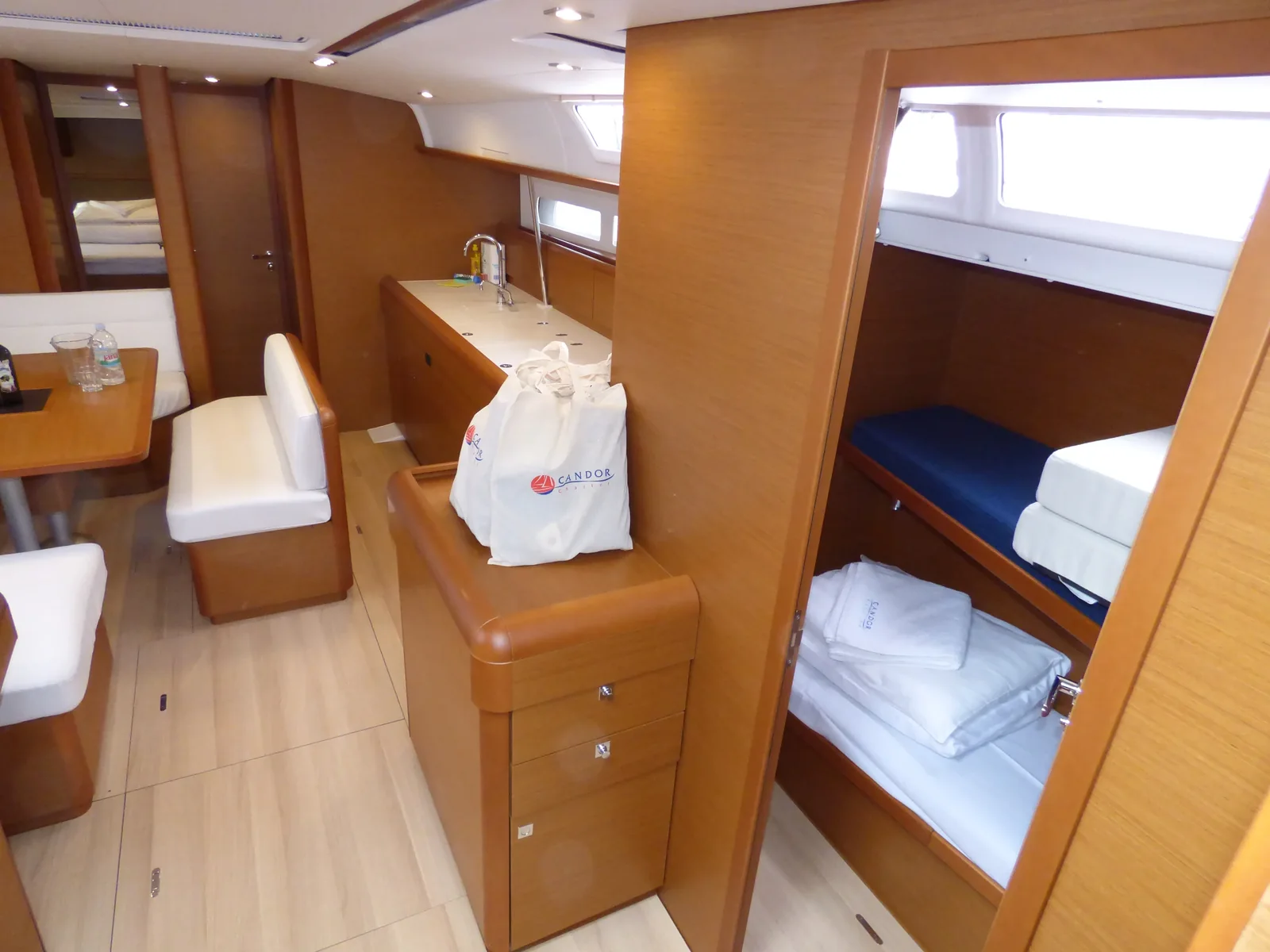 Yacht JEANNEAU Sun Odyssey 519 - Geronimo - Foto 1