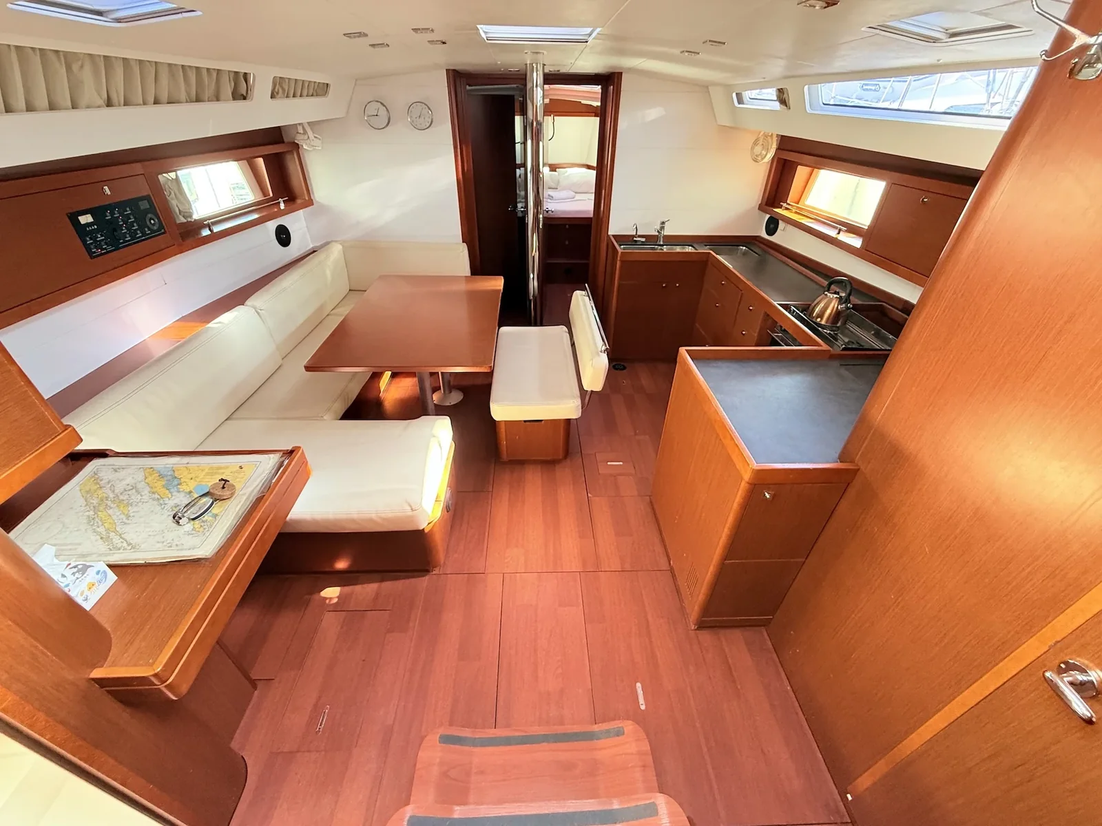 Yacht BENETEAU Oceanis 48 - Lucy - Foto 25