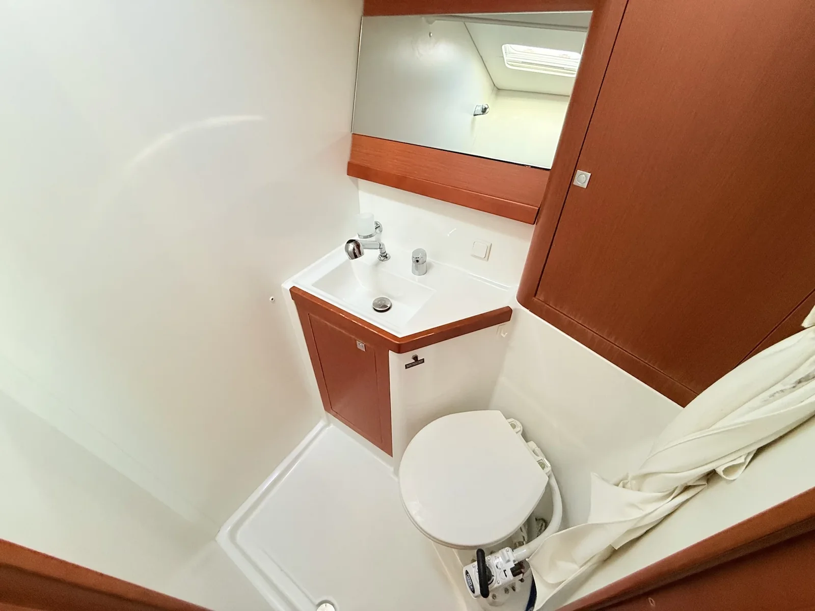 Yacht BENETEAU Oceanis 48 - Lucy - Foto 36