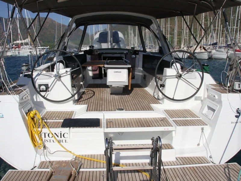 Yacht BENETEAU Oceanis 45 - Tonic - Foto 1