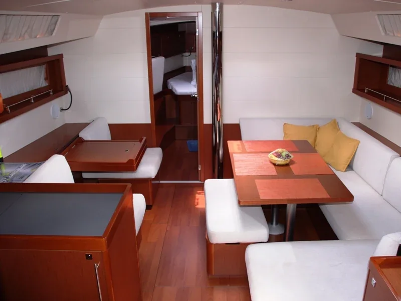 Yacht BENETEAU Oceanis 45 - Tonic - Foto 1