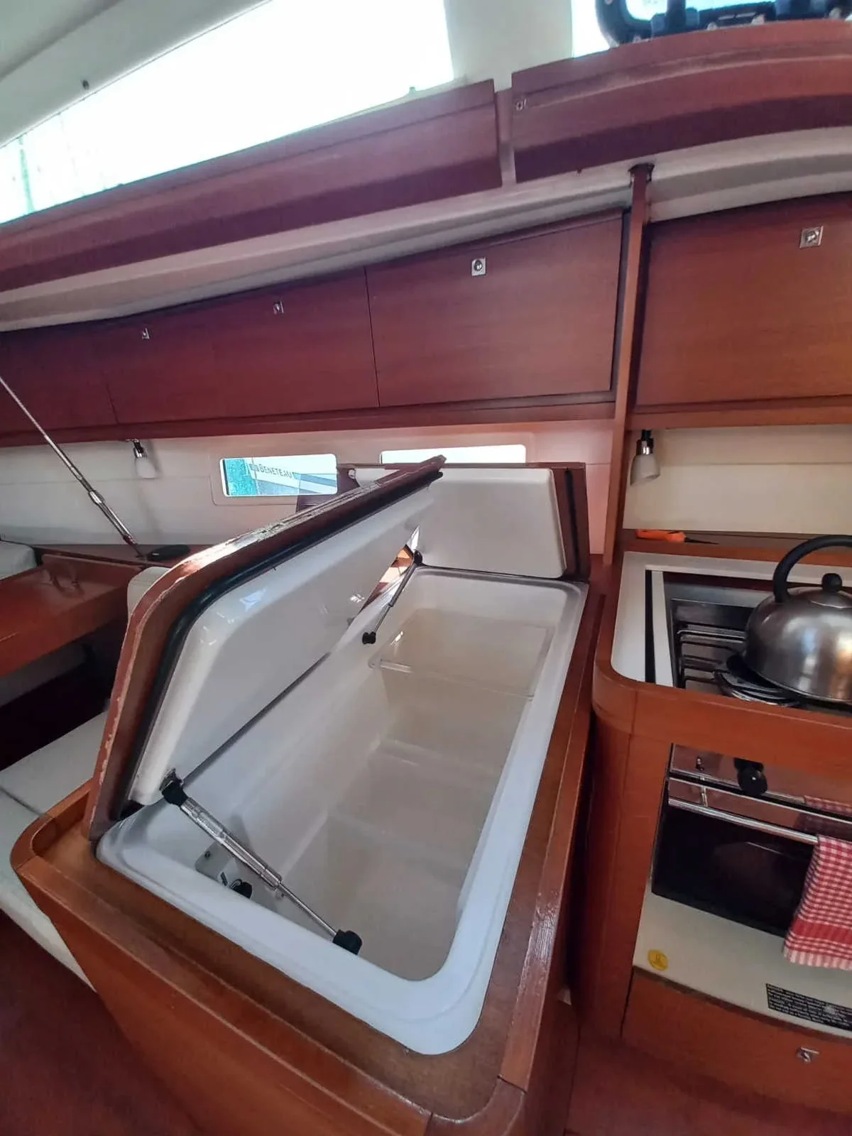 Yacht DUFOUR 410 Grand Large - Julia - Foto 1