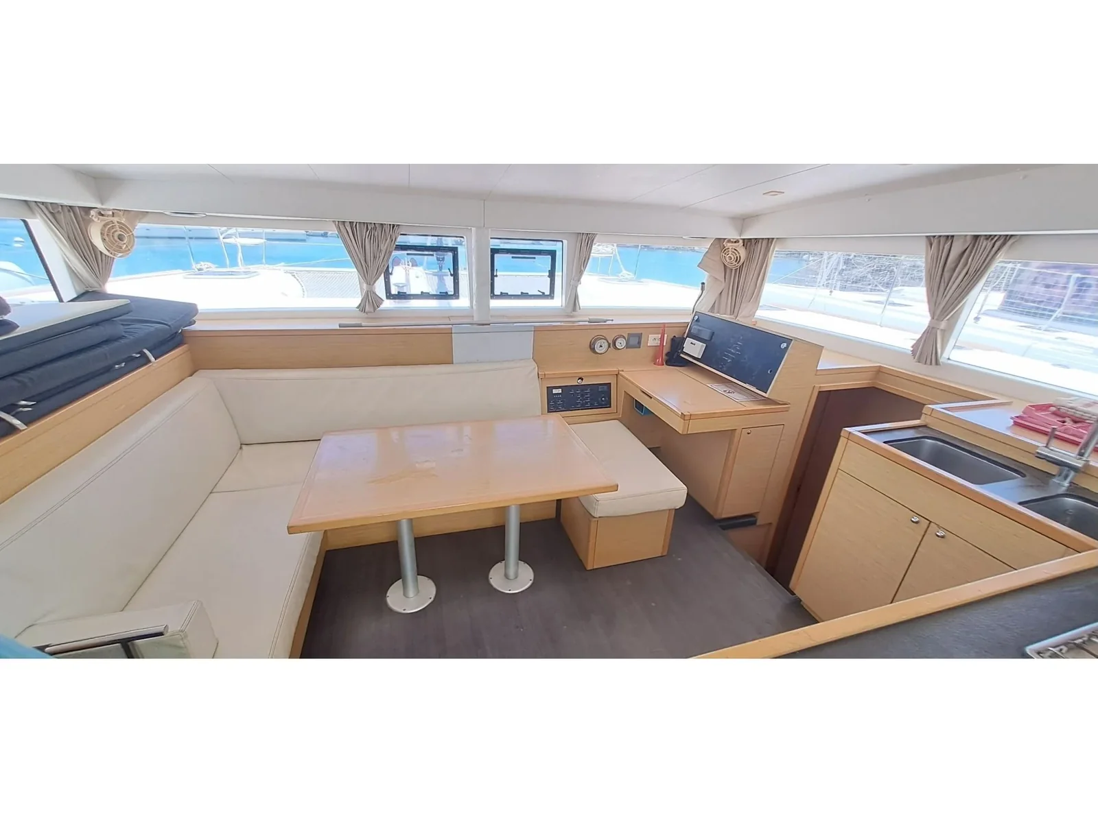 Yacht LAGOON 400 S2 - Trixi - Foto 3