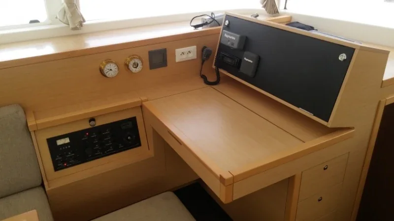Yacht LAGOON 400 S2 - Trixi - Foto 15
