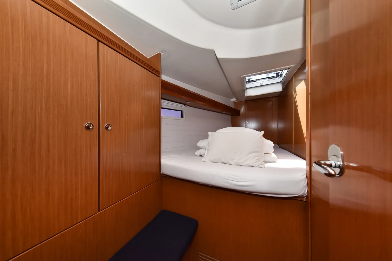 Yacht BAVARIA Cruiser 45 - Controvento