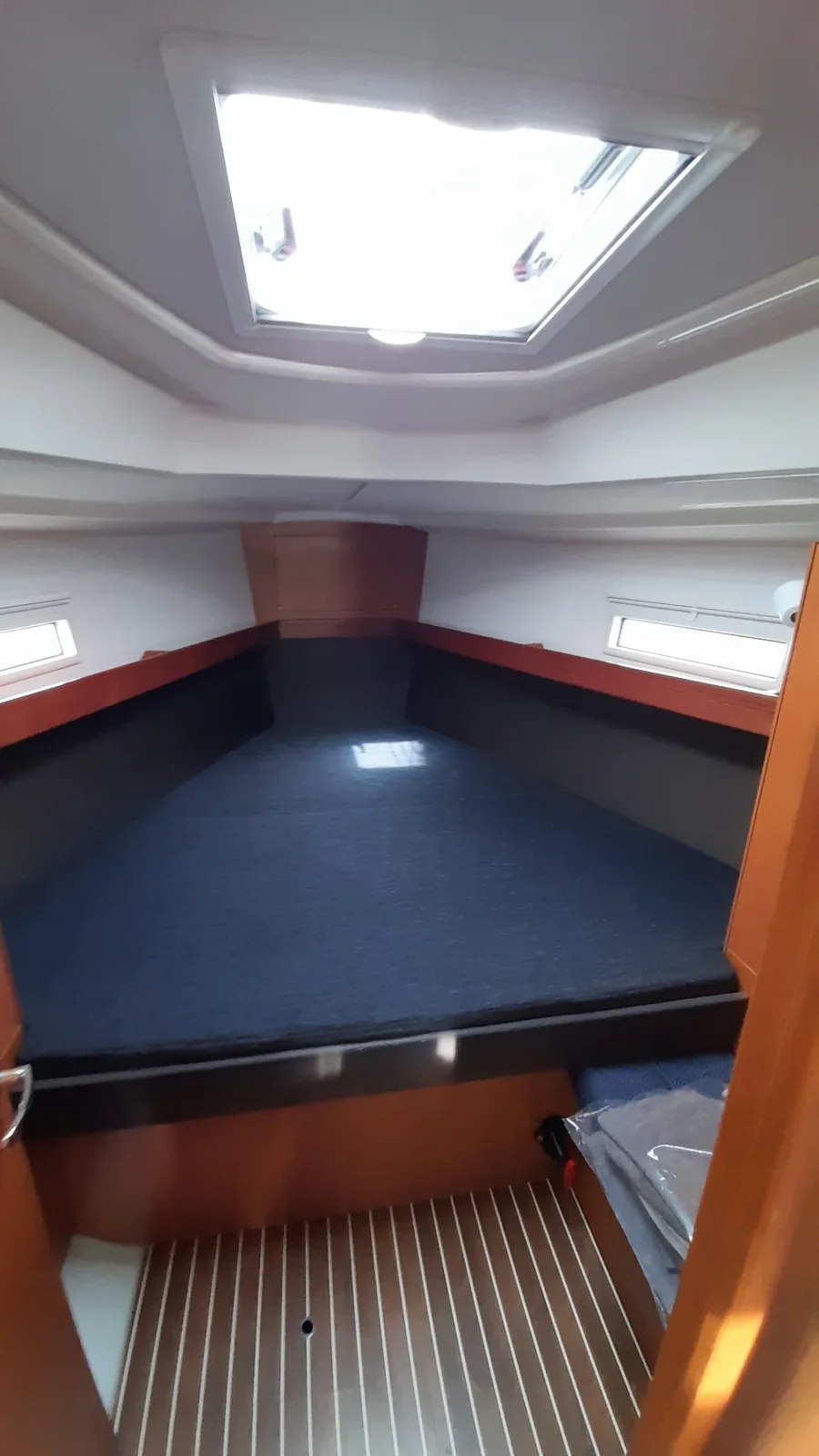 Yacht BAVARIA Cruiser 37 - Nenemia - Foto 1
