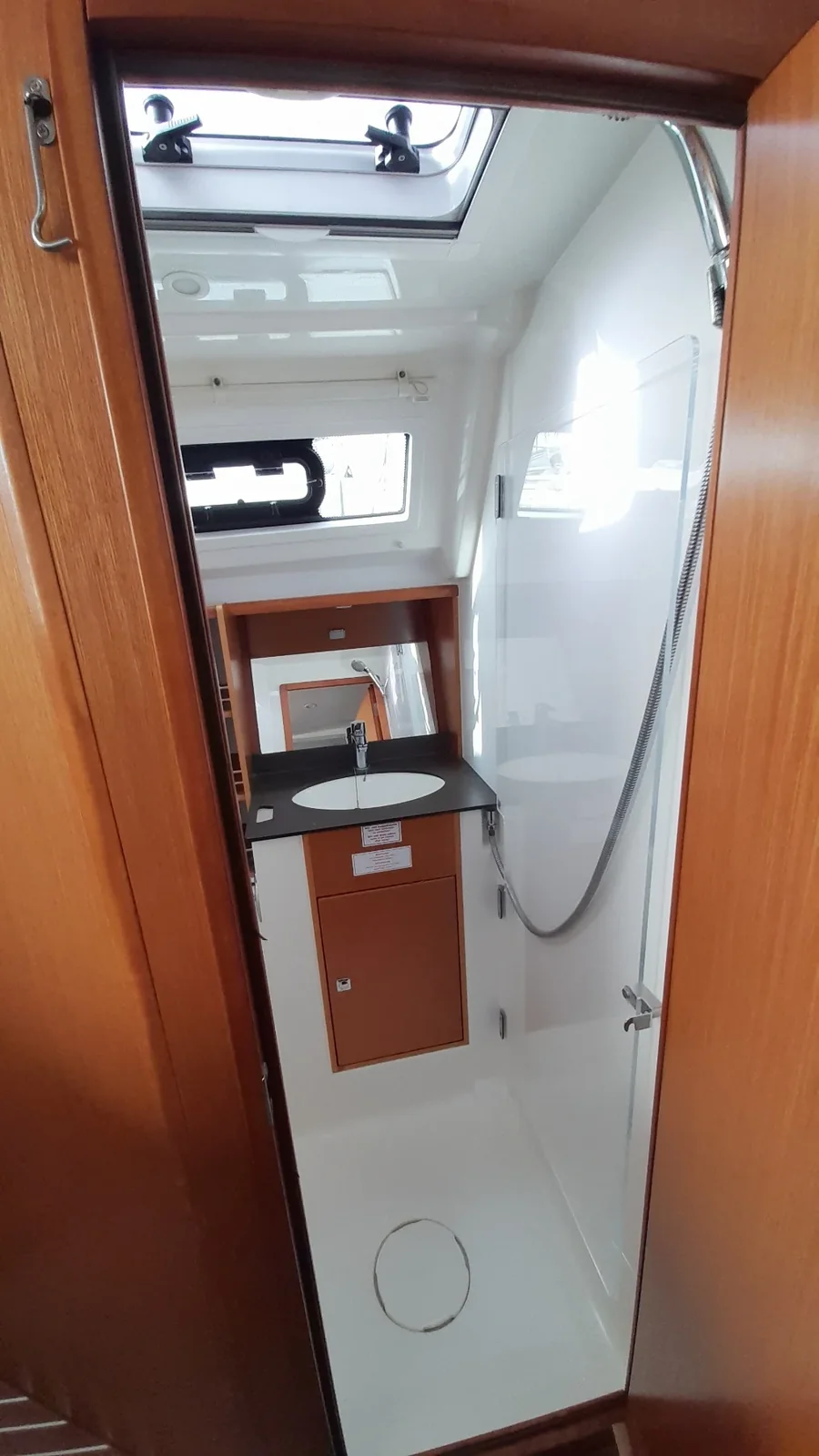 Yacht BAVARIA Cruiser 37 - Nenemia - Foto 1