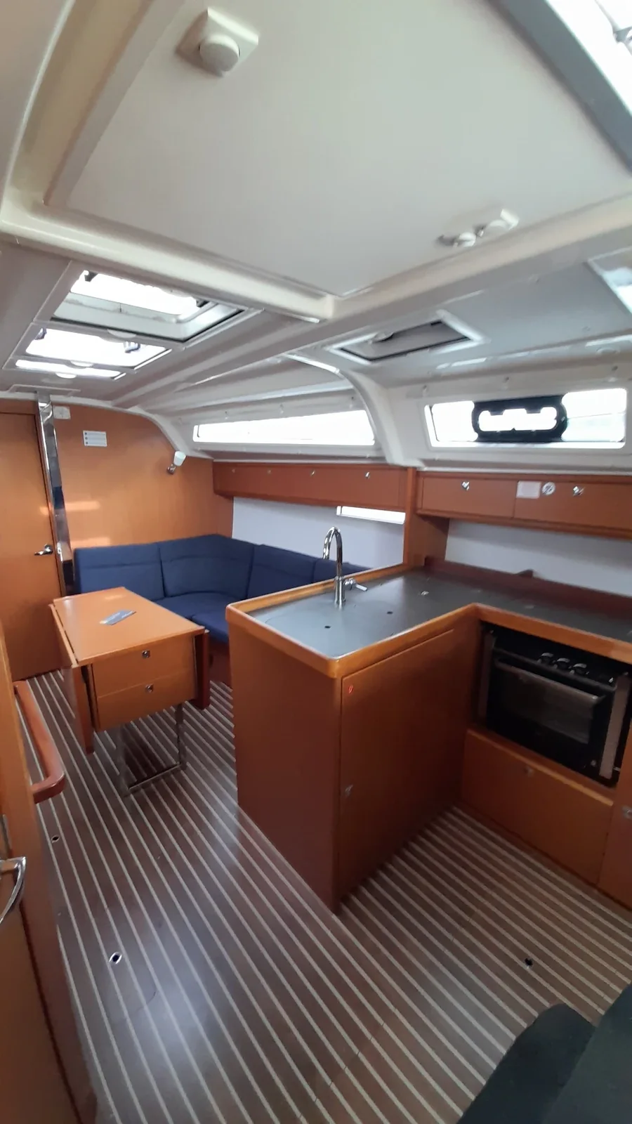 Yacht BAVARIA Cruiser 37 - Nenemia - Foto 1