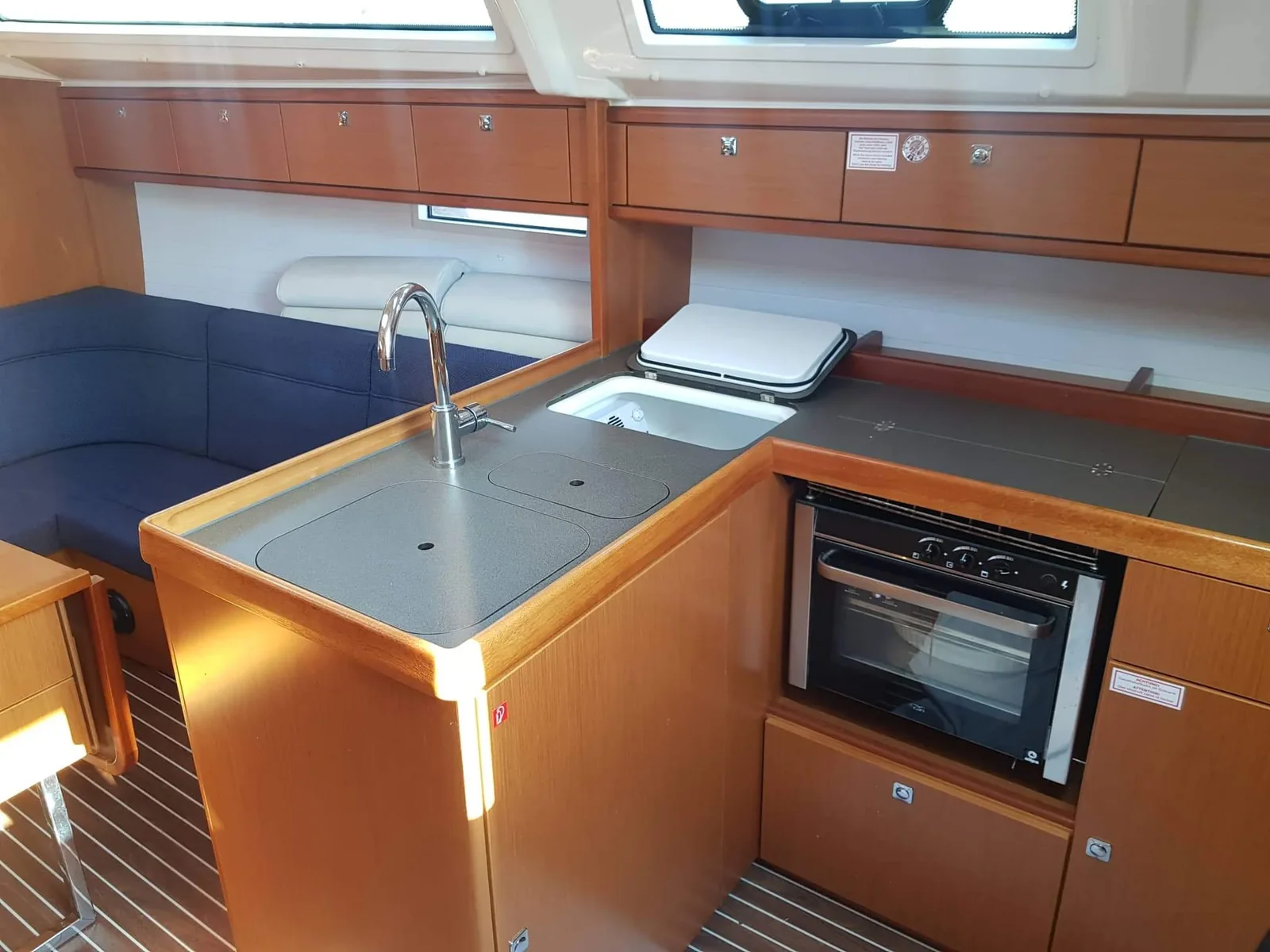 Yacht BAVARIA Cruiser 37 - Nenemia - Foto 1