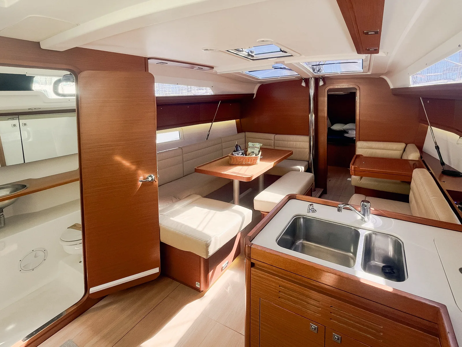 Yacht DUFOUR 412 Grand Large - Domi - Foto 1
