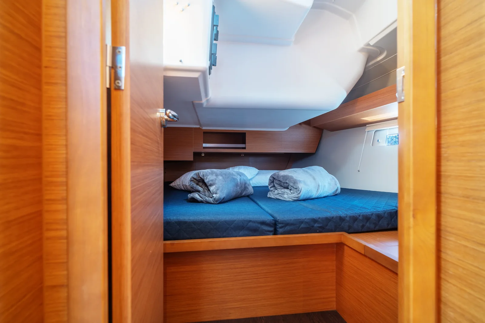 Yacht DUFOUR 430 Grand Large - Barbara - Foto 1