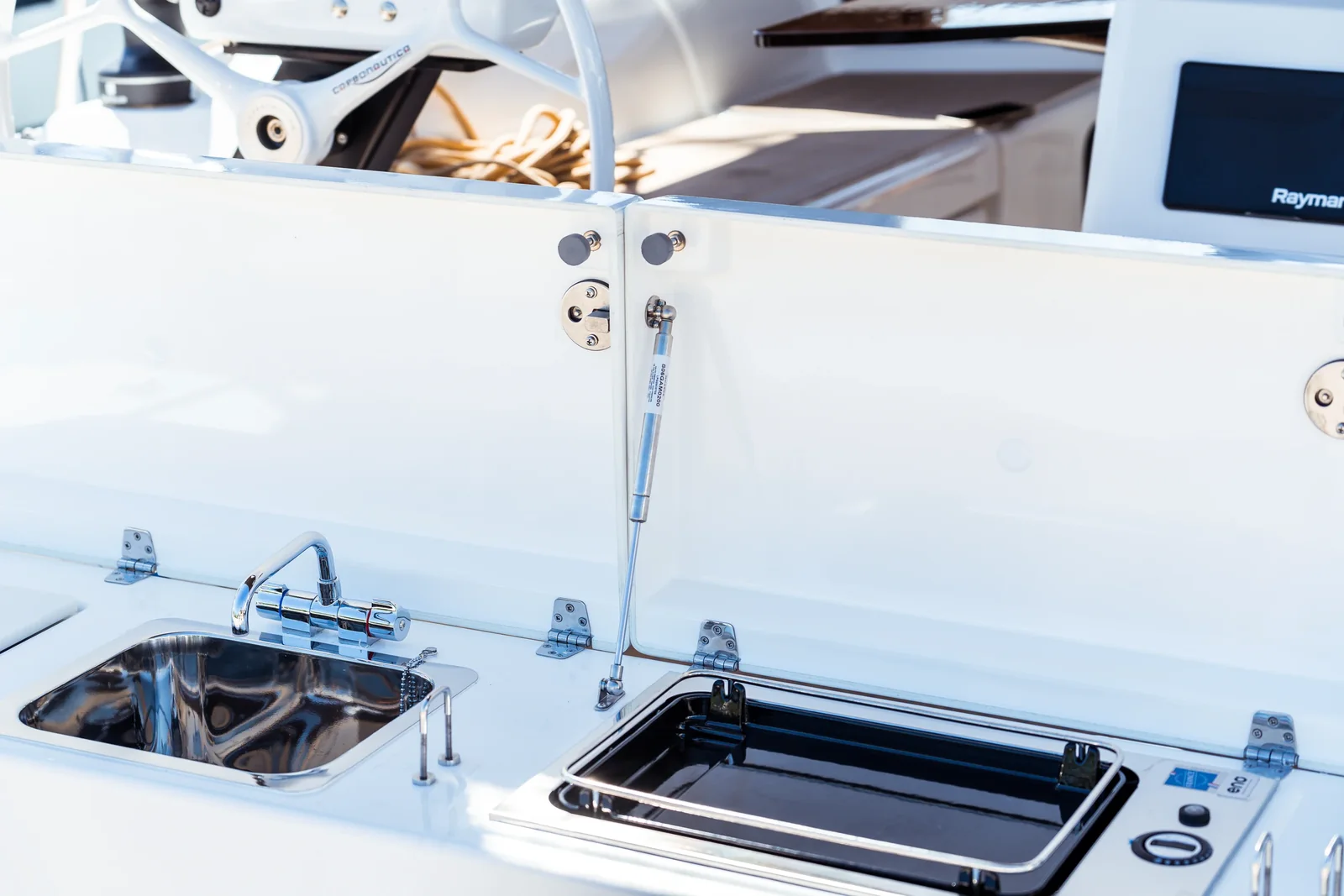 Yacht DUFOUR 430 Grand Large - Barbara - Foto 1