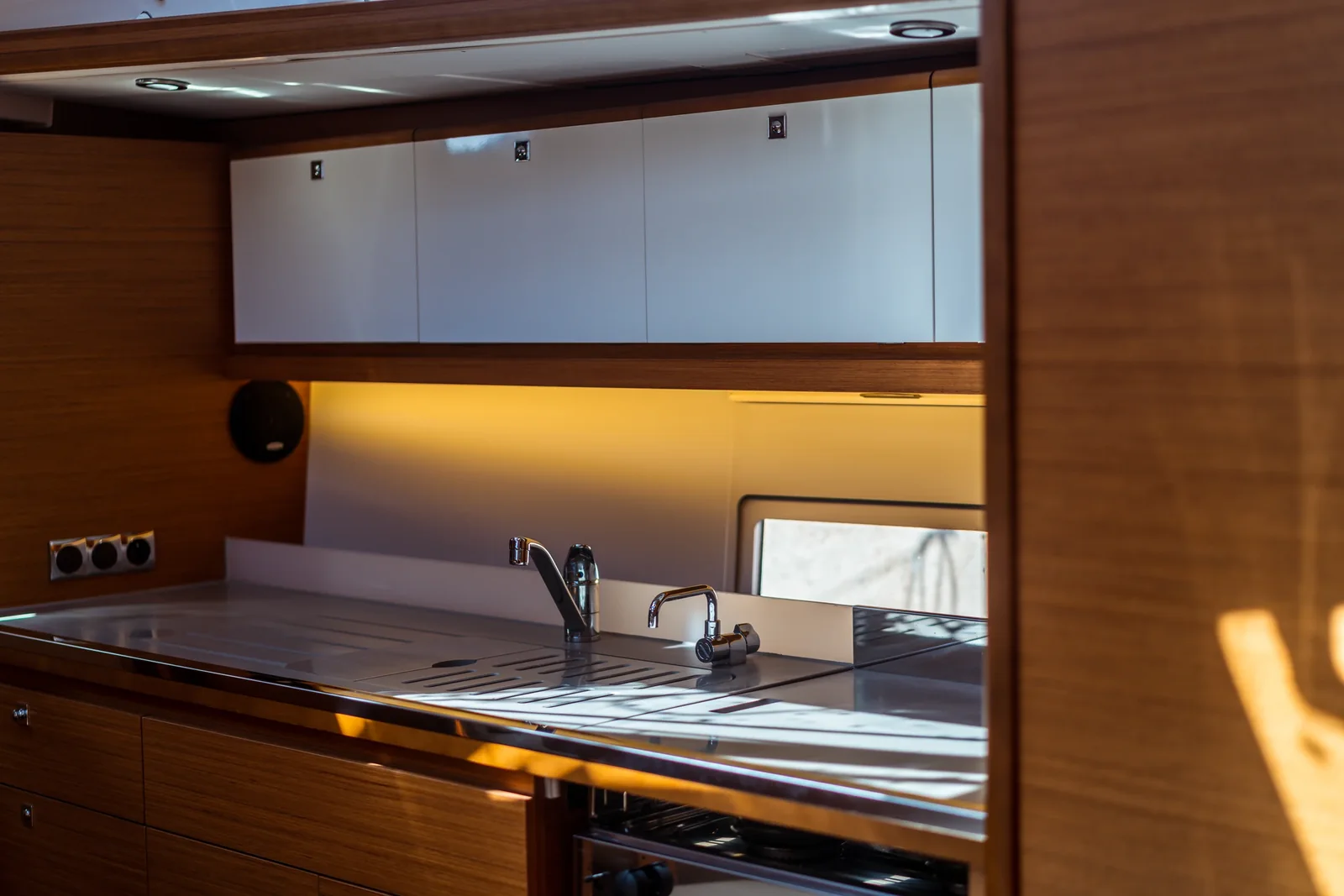 Yacht DUFOUR 430 Grand Large - Barbara - Foto 1
