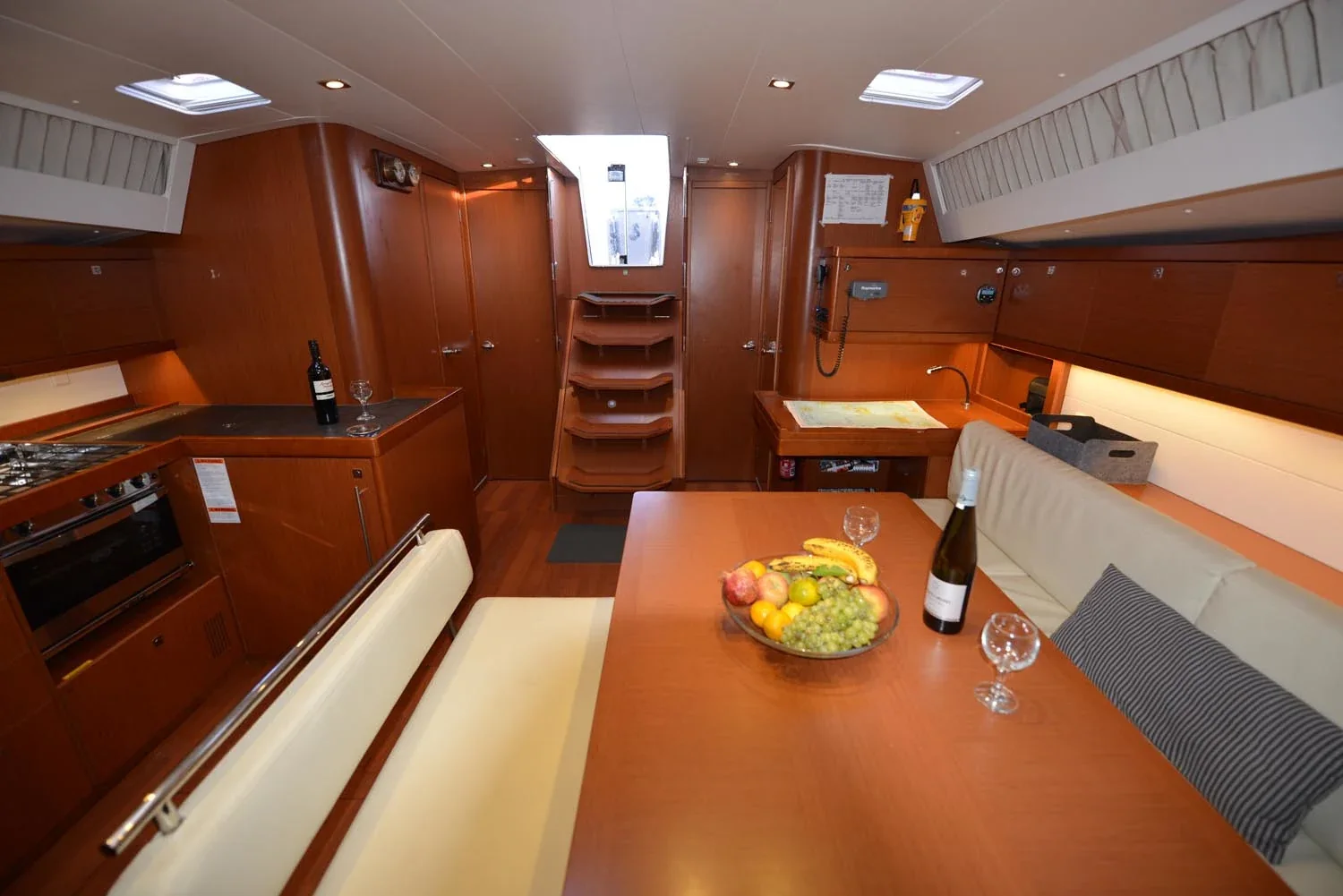 Yacht BENETEAU Oceanis 48 - Pherousa - Foto 1