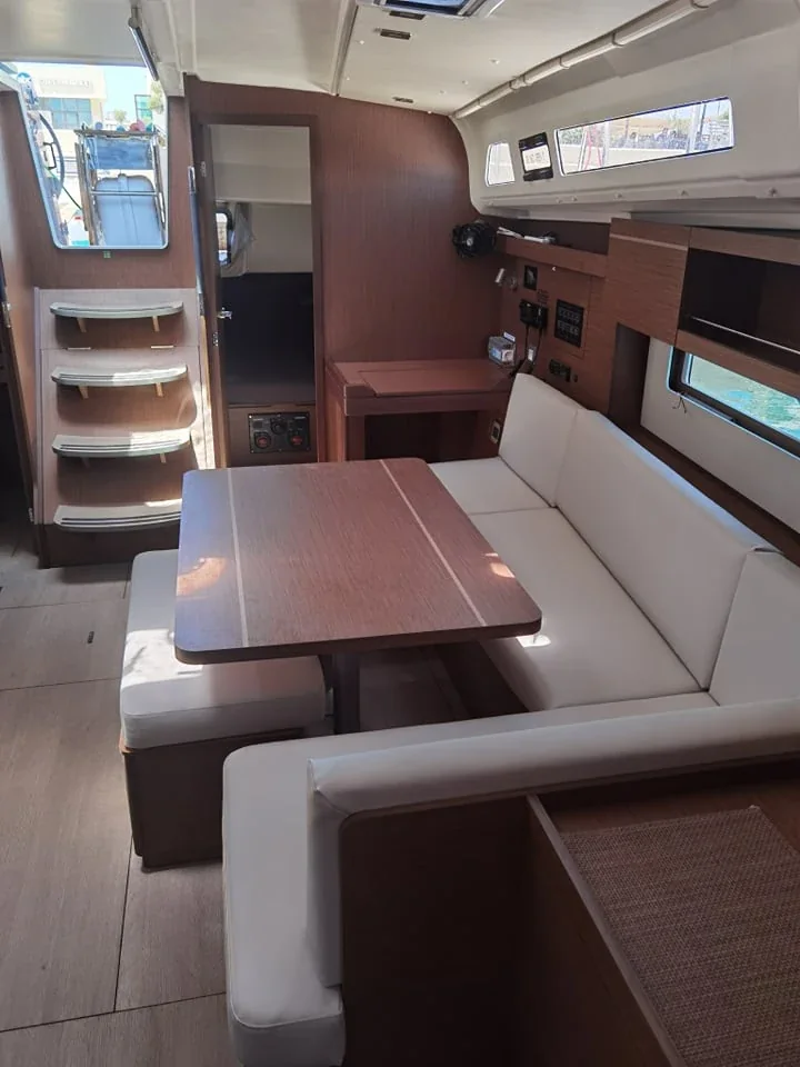 Yacht BENETEAU Oceanis 40.1 - Narkissos - Foto 1