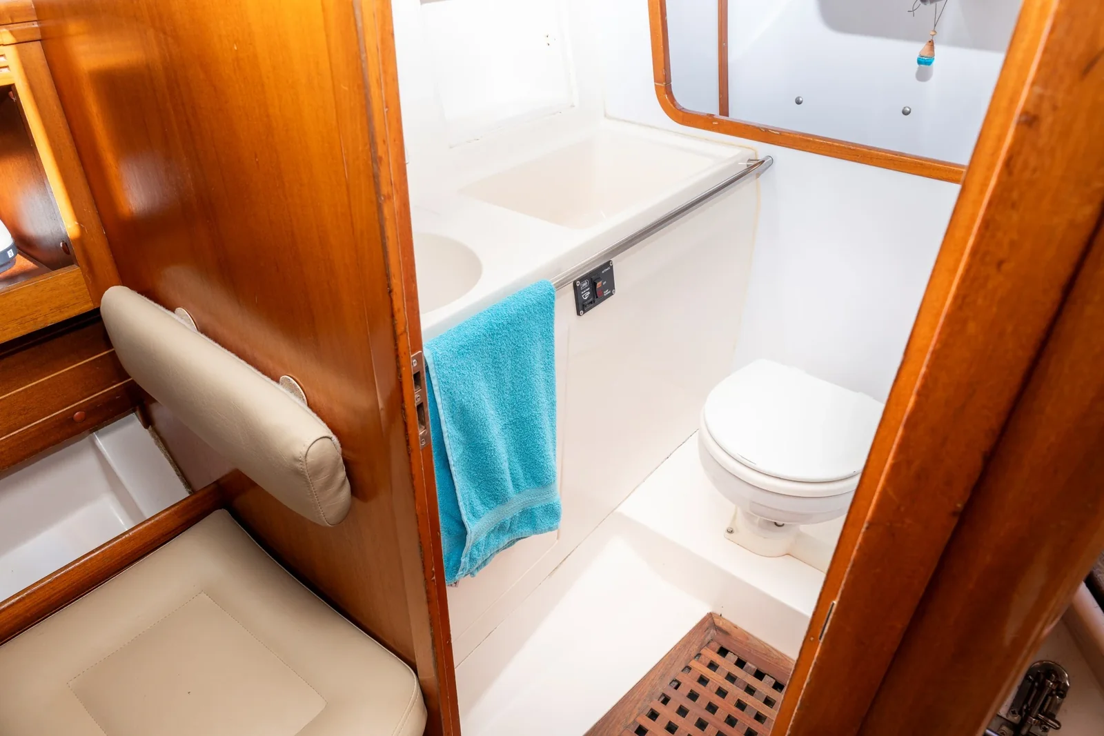 Yacht ELAN 333 - Brina - Foto 1