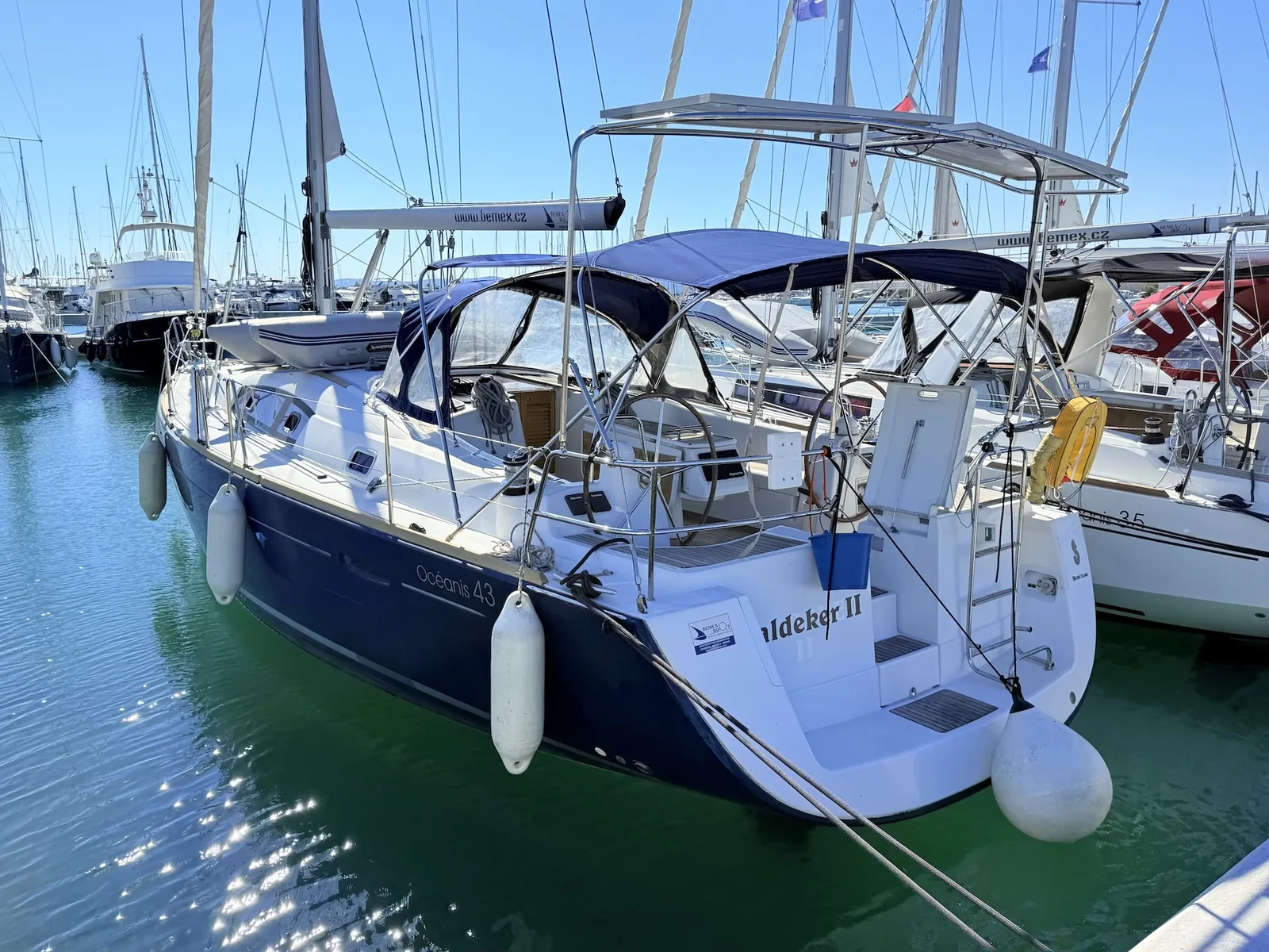 Yacht BENETEAU Oceanis 43 - Valdeker II - Foto 3