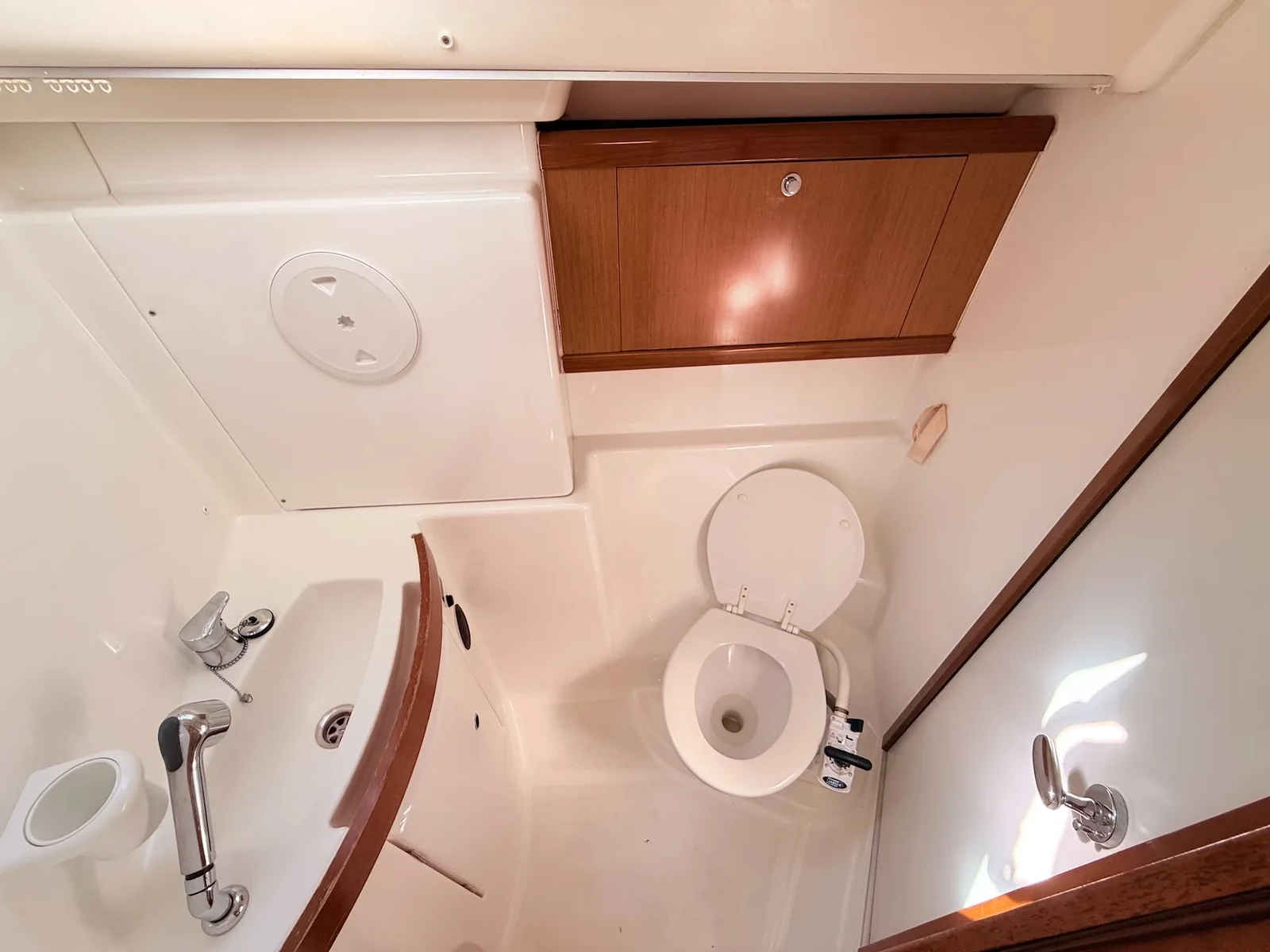 Yacht BENETEAU Oceanis 43 - Valdeker II - Foto 21