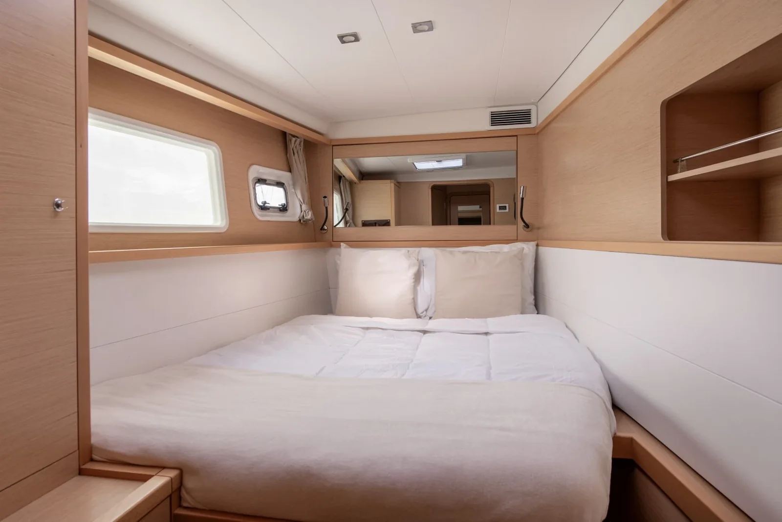 Yacht LAGOON 450 F - Diva - Foto 1