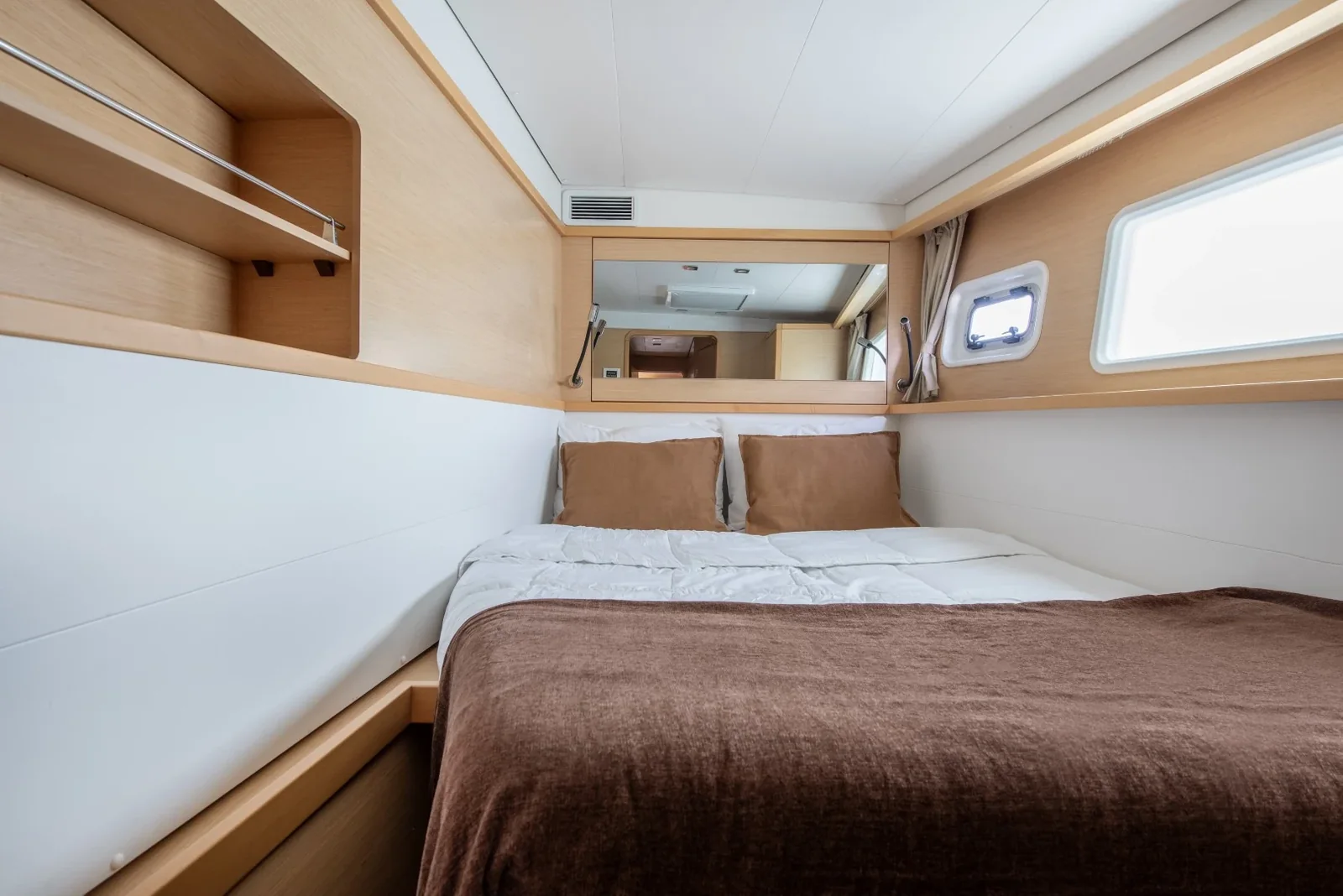 Yacht LAGOON 450 F - Diva - Foto 1