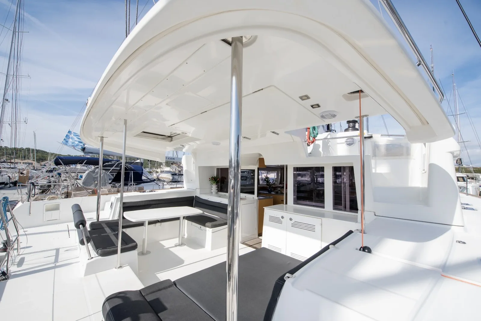 Yacht LAGOON 450 F - Diva - Foto 1