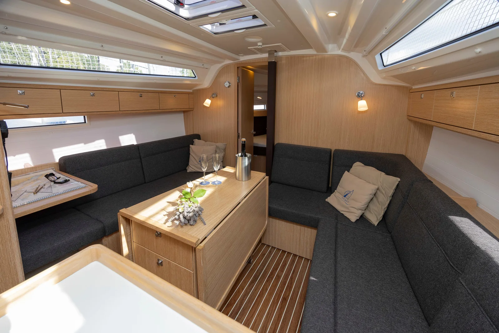 Yacht BAVARIA Cruiser 37 Style - Fortunata - Foto 1