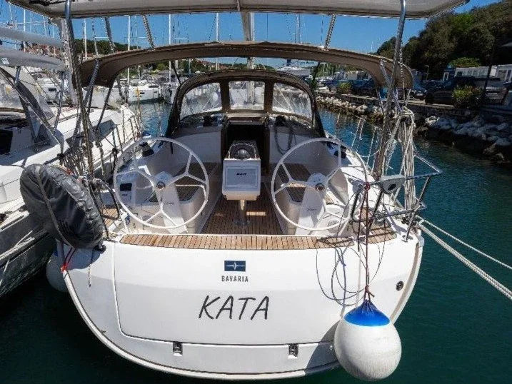 Yacht BAVARIA Cruiser 37 - Kata - Foto 1