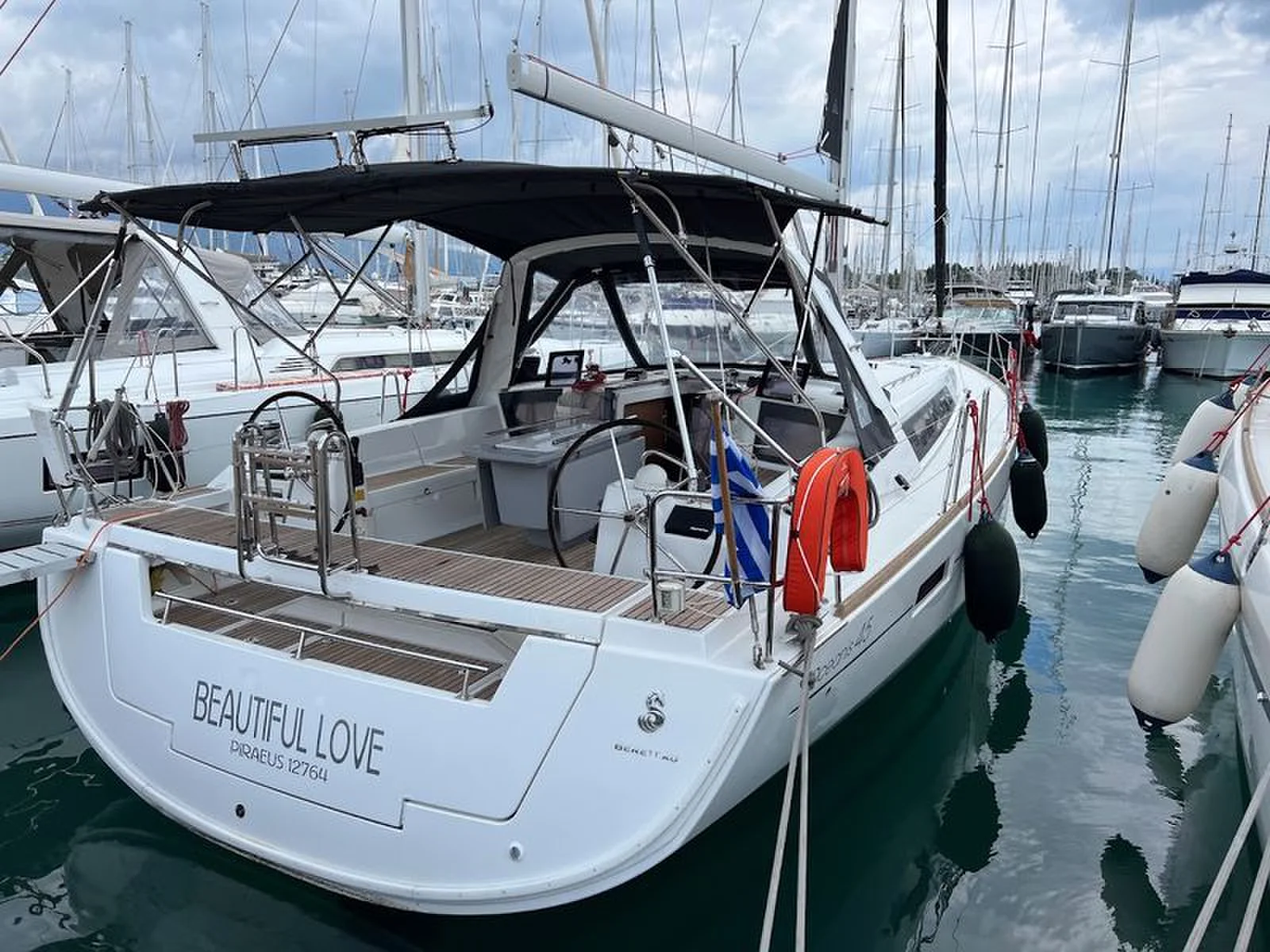 Yacht BENETEAU Oceanis 45 - Beautiful Love