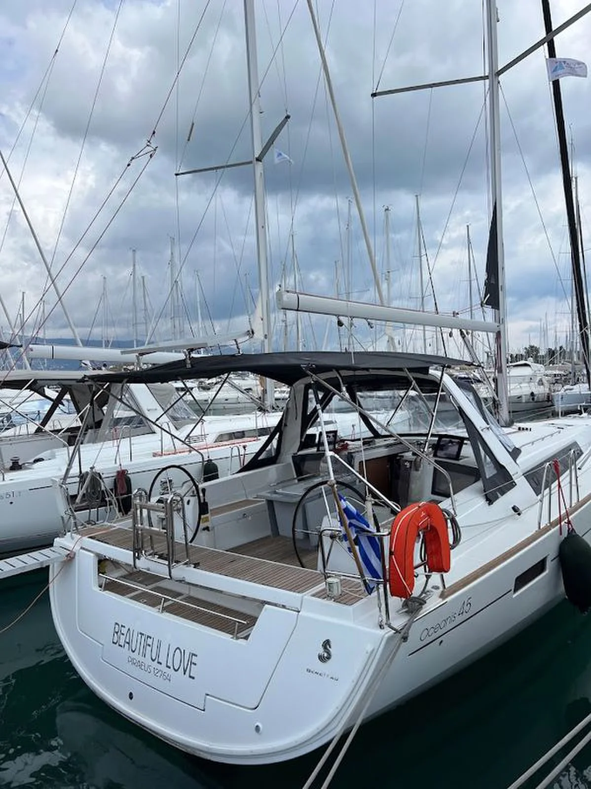 Yacht BENETEAU Oceanis 45 - Beautiful Love - Foto 1