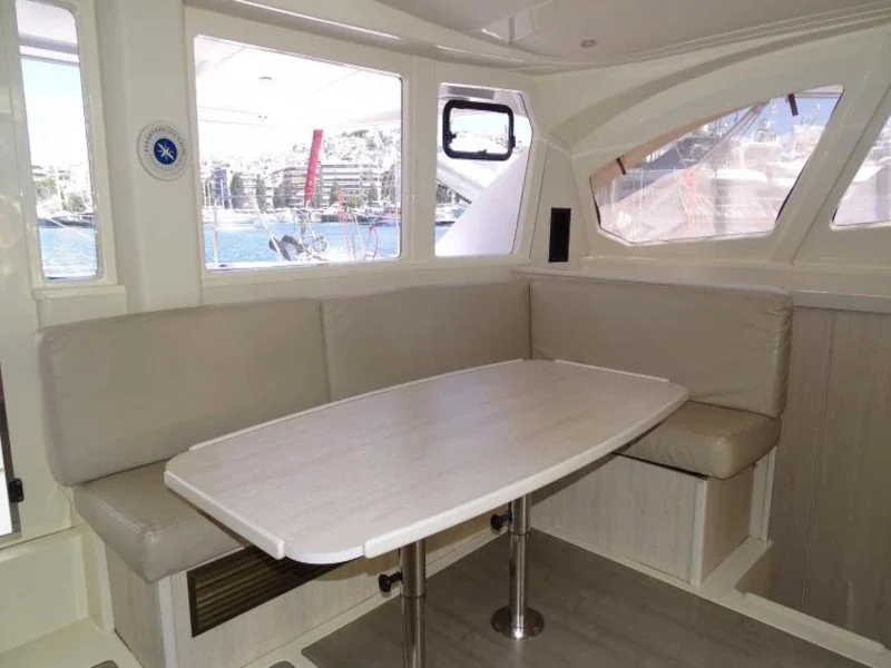 Yacht ROBERTSON AND CAINE Leopard 44 - La Luna - Foto 1