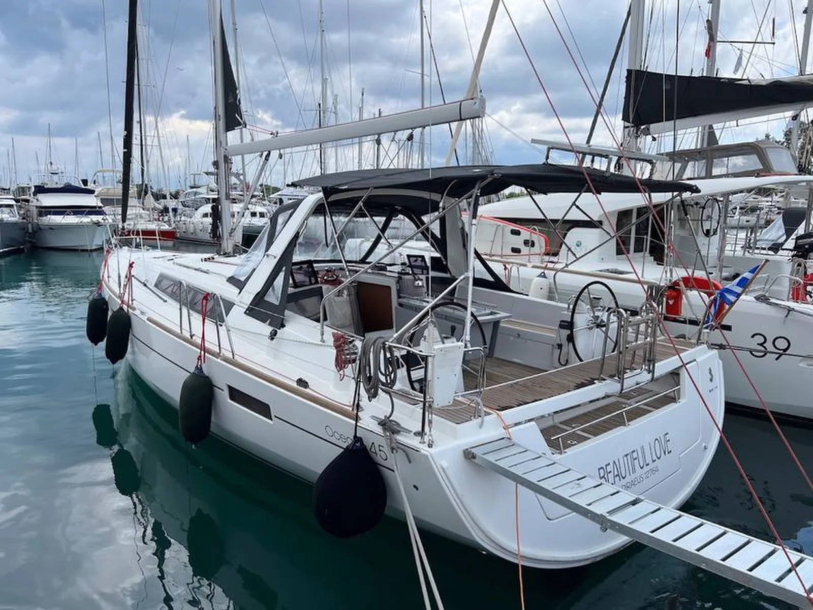 Yacht BENETEAU Oceanis 45 - Beautiful Love - Foto 1