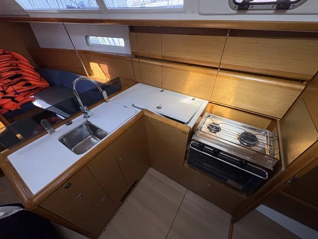 Yacht JEANNEAU Sun Odyssey 379 - Paloma - Foto 1