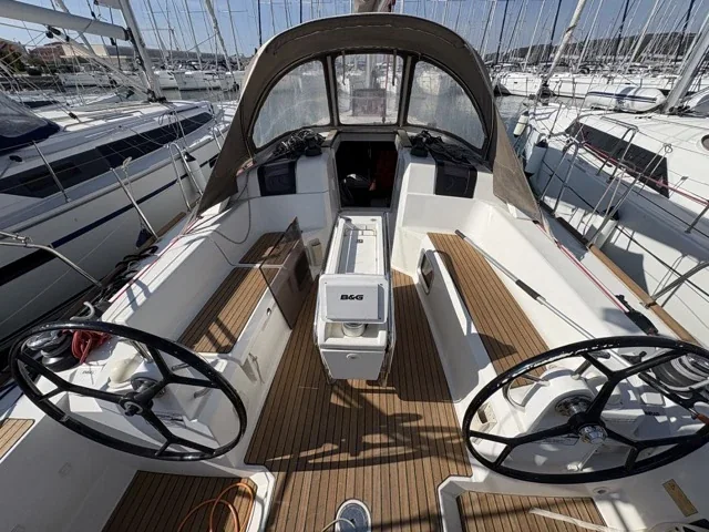 Yacht JEANNEAU Sun Odyssey 379 - Paloma - Foto 1