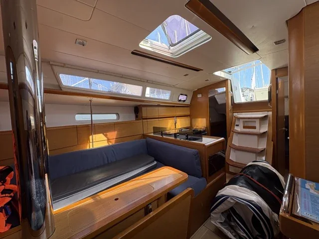 Yacht JEANNEAU Sun Odyssey 379 - Paloma - Foto 1
