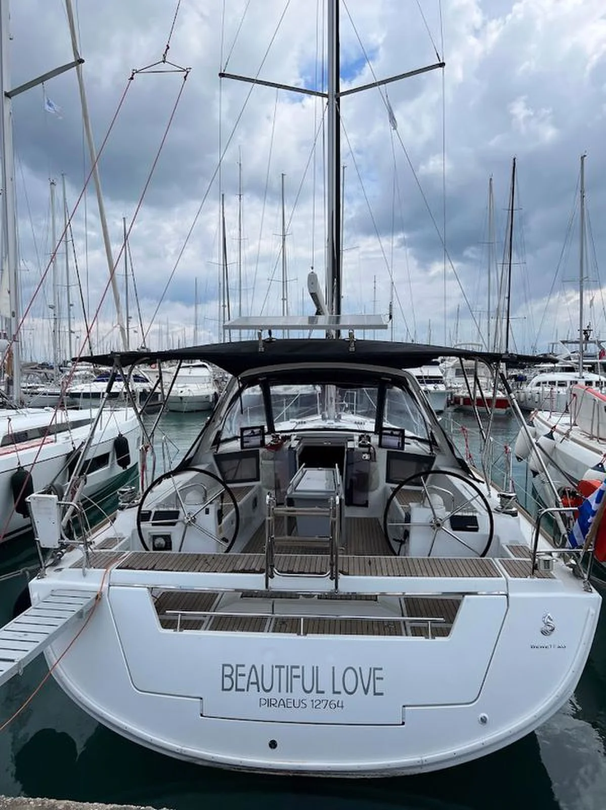 Yacht BENETEAU Oceanis 45 - Beautiful Love - Foto 1