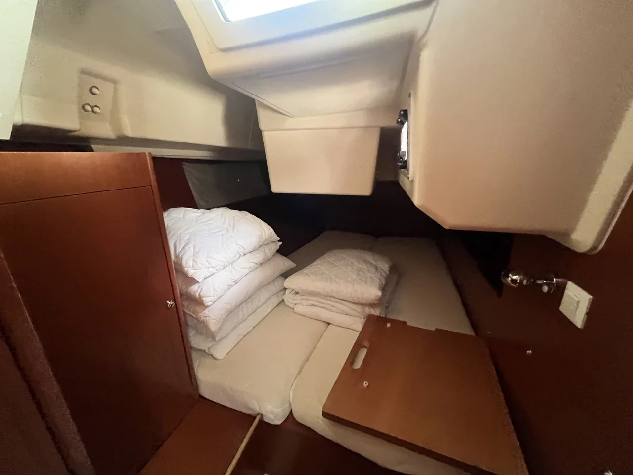 Yacht BENETEAU Oceanis 41.1 - Buga - Foto 1