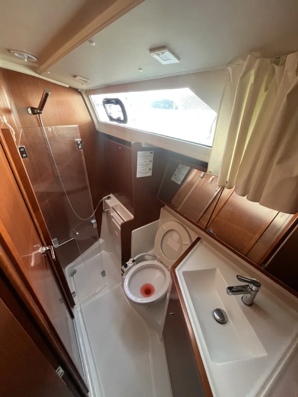 Yacht BENETEAU Oceanis 41.1 - Buga - Foto 1