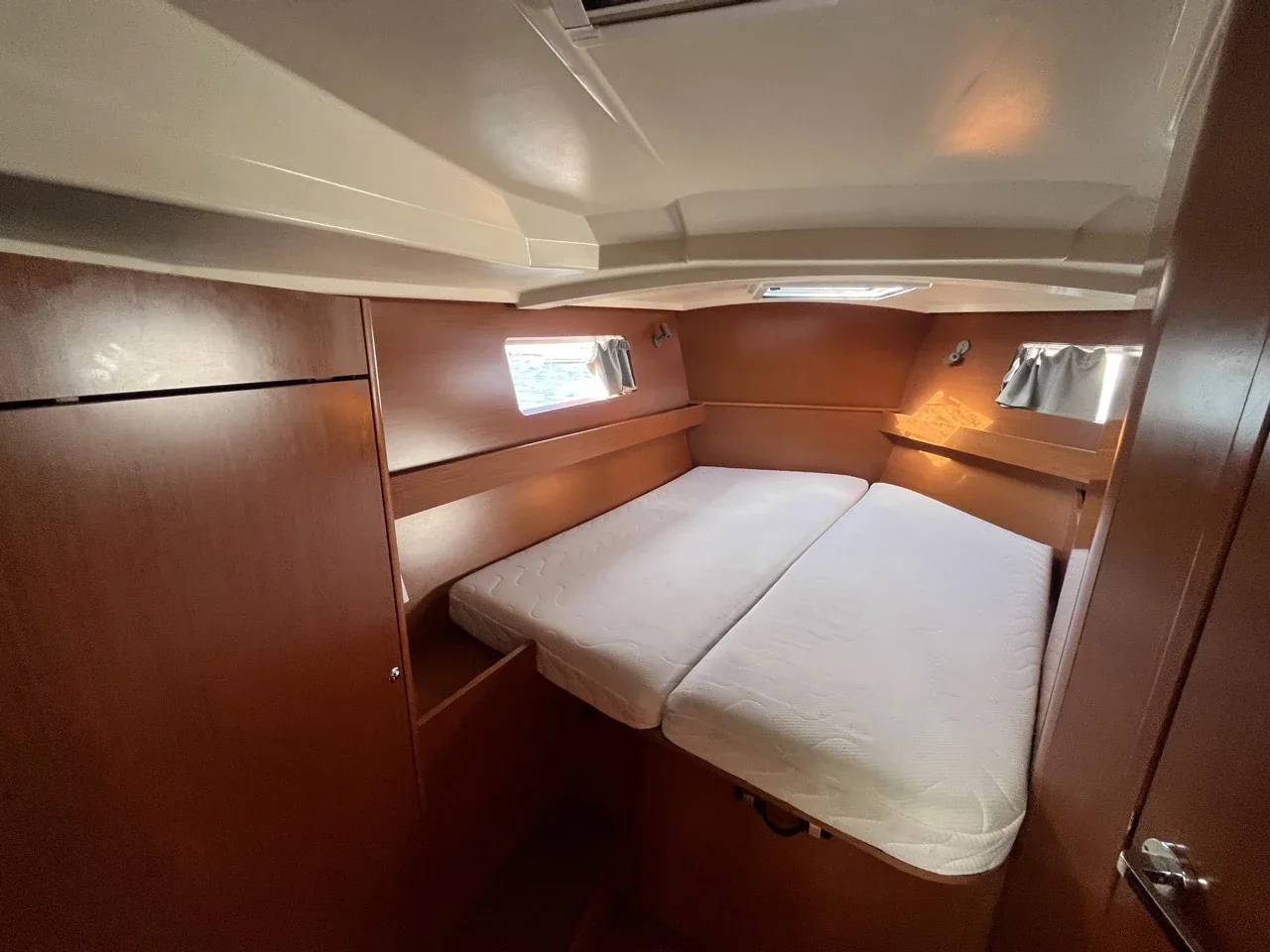 Yacht BENETEAU Oceanis 41.1 - Buga - Foto 1
