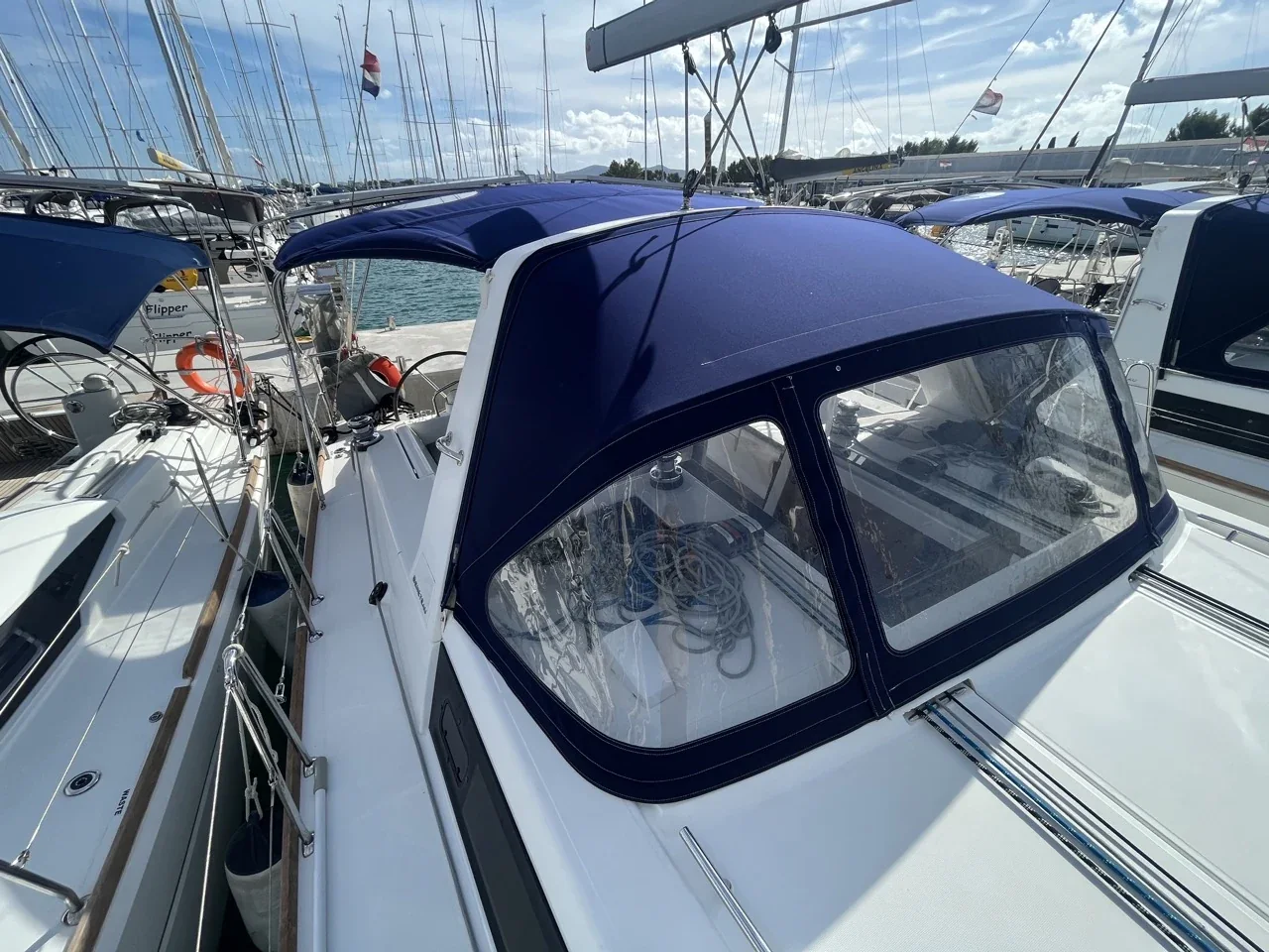 Yacht BENETEAU Oceanis 45 - Vesna - Foto 1
