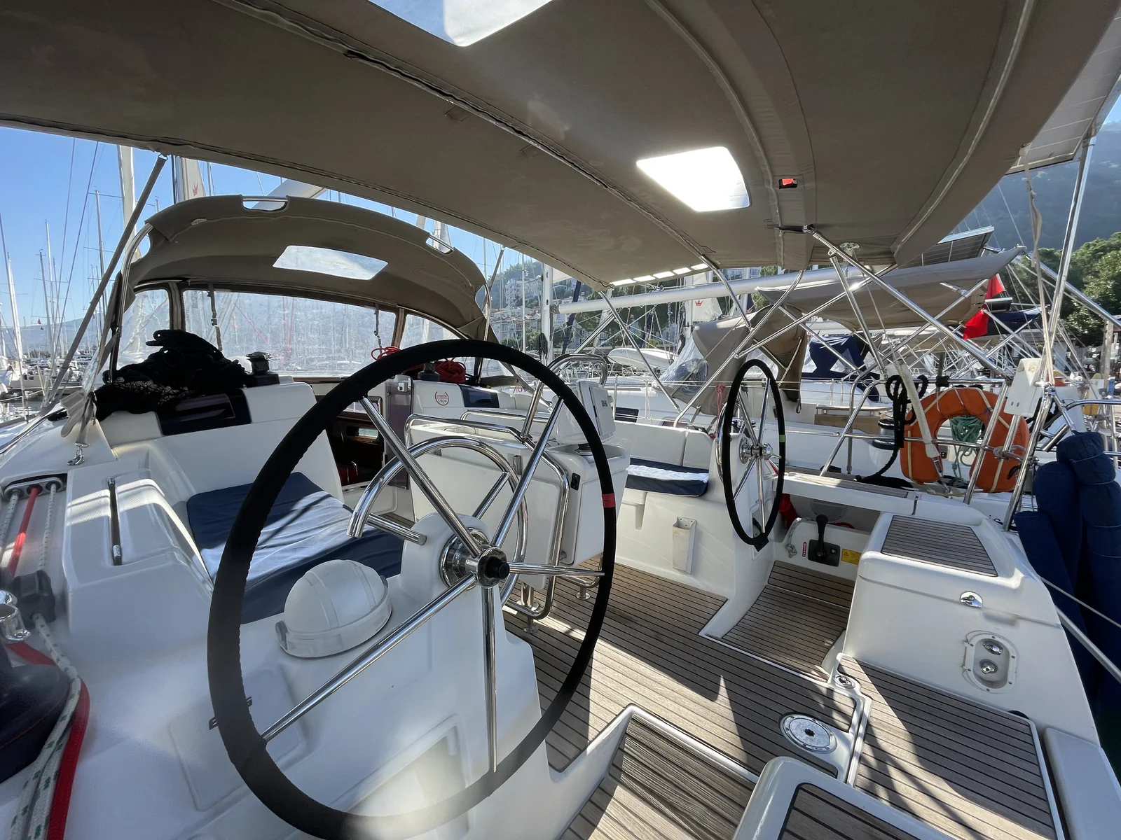 Yacht JEANNEAU Sun Odyssey 419 - Malea - Foto 1