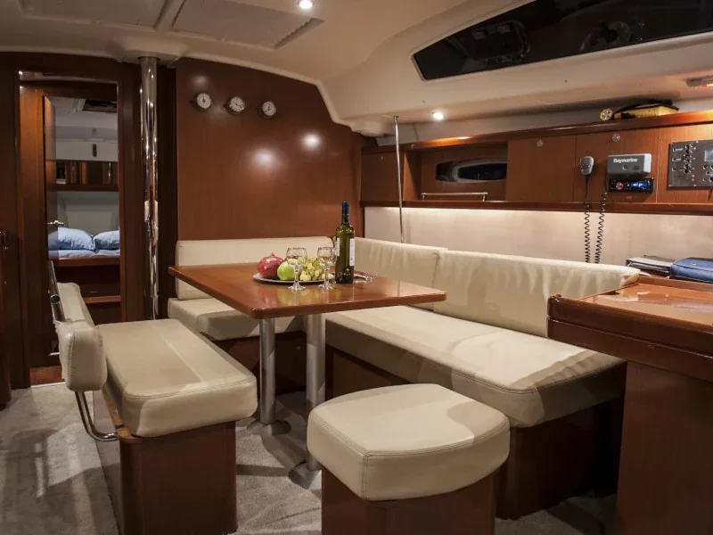 Yacht BENETEAU Oceanis 43 - Oasis - Foto 1