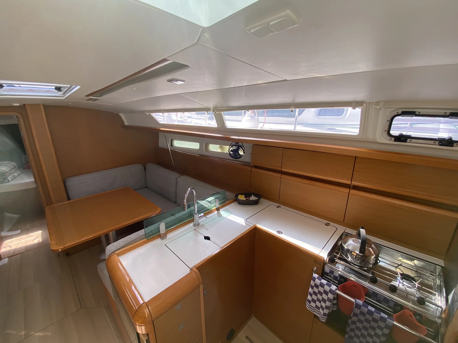 Yacht JEANNEAU Sun Odyssey 419 - Malea - Foto 1