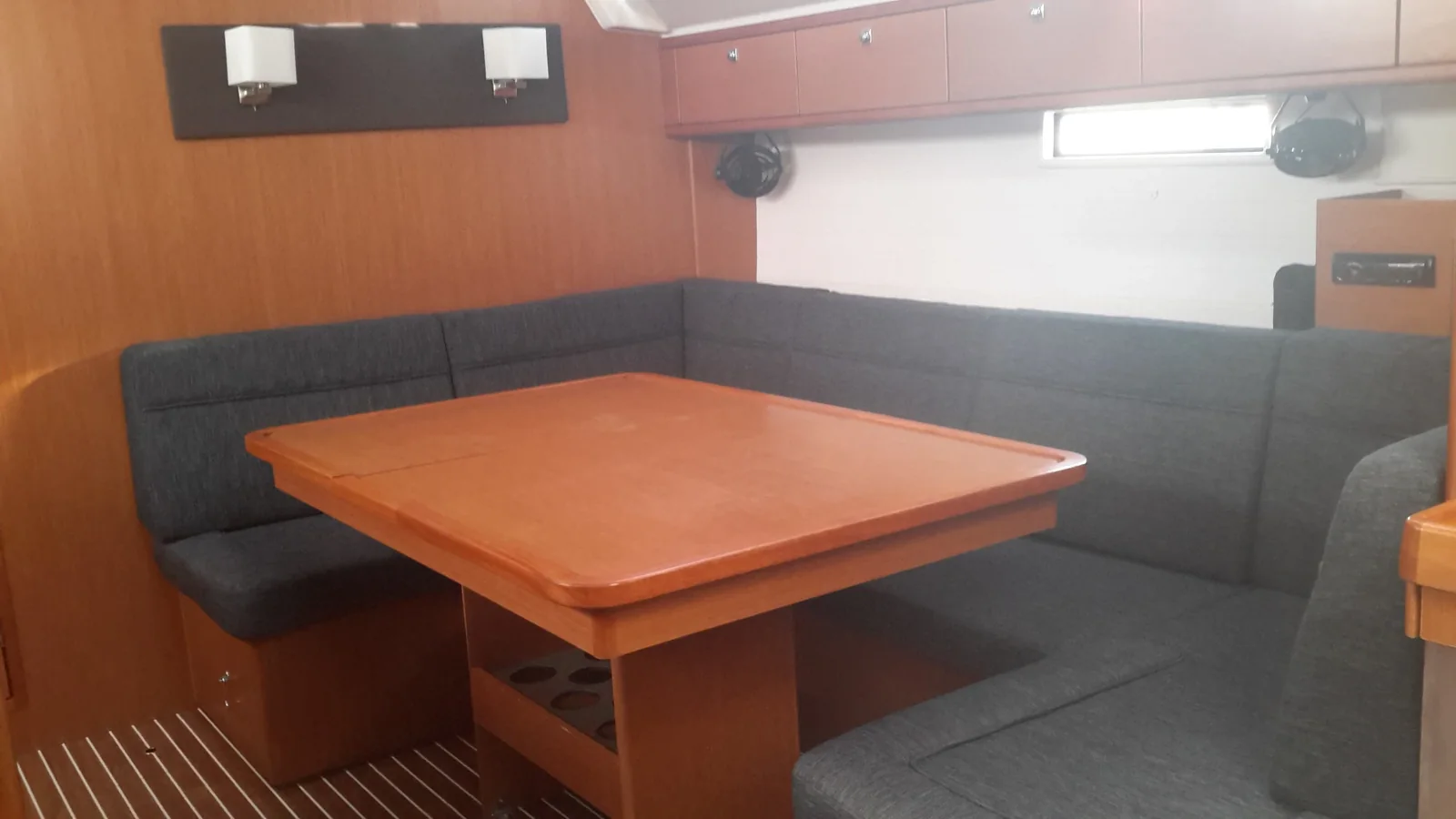 Yacht BAVARIA Cruiser 46 - Aurora - Foto 1