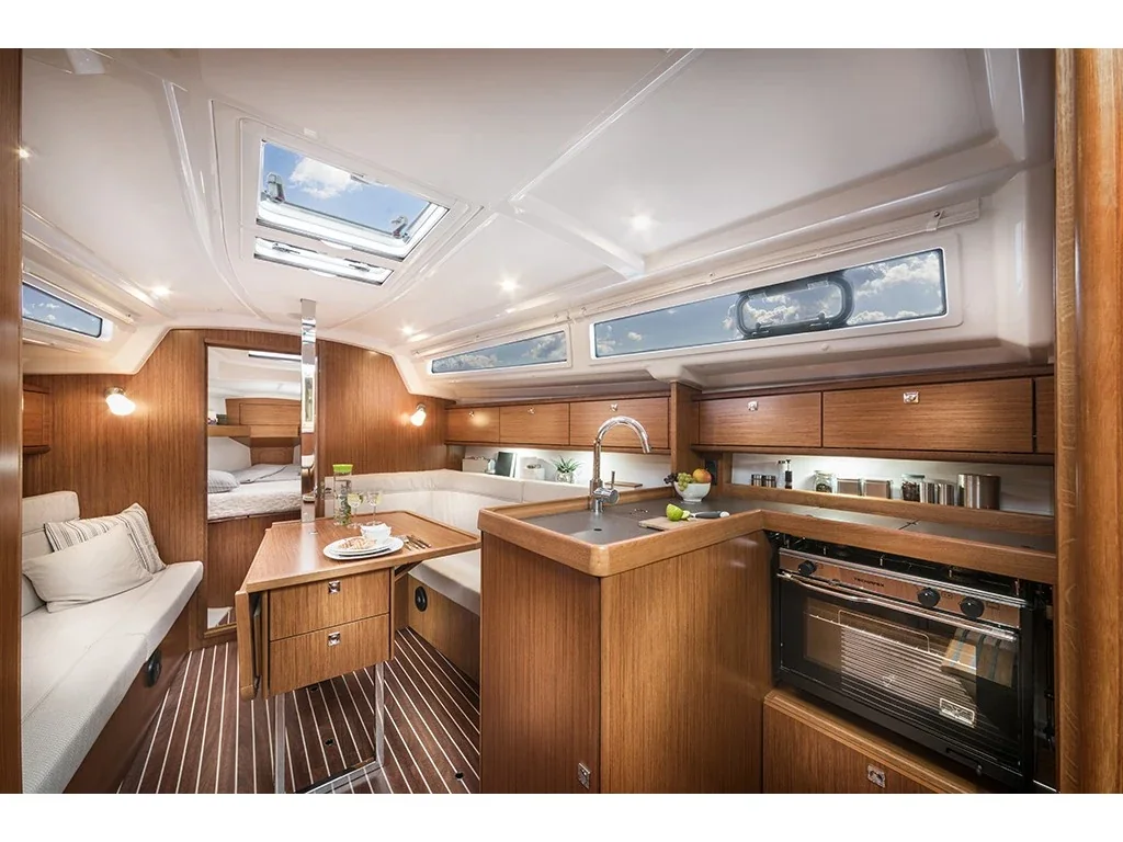 Yacht BAVARIA Cruiser 34 - Whisk - Foto 1