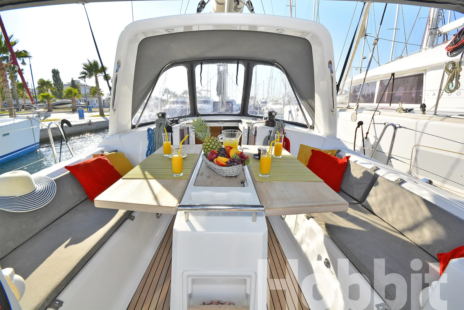 Yacht BENETEAU Oceanis 35 - Hobbit - Foto 1