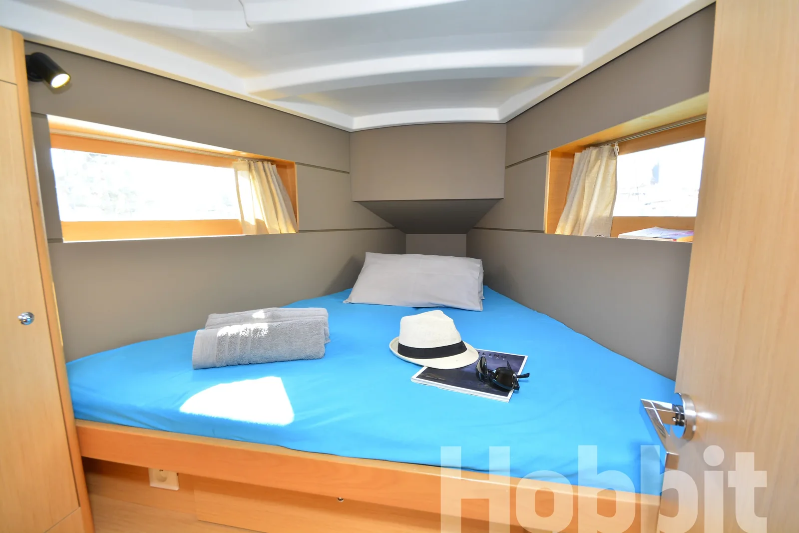 Yacht BENETEAU Oceanis 35 - Hobbit - Foto 1