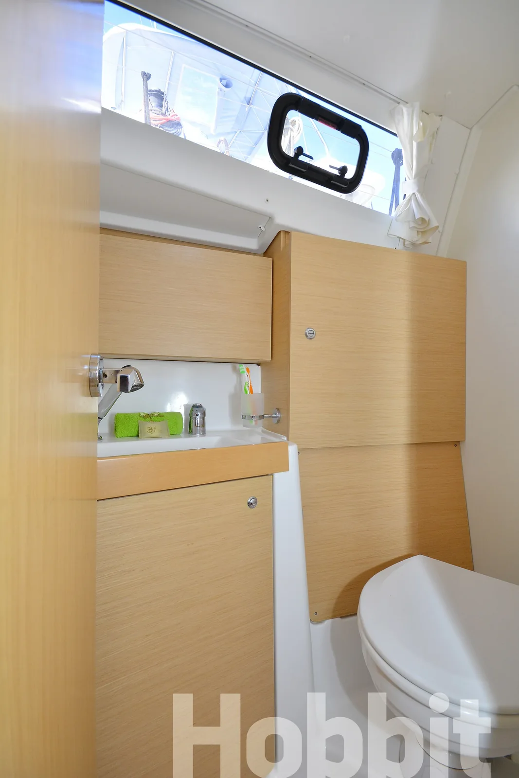 Yacht BENETEAU Oceanis 35 - Hobbit - Foto 1