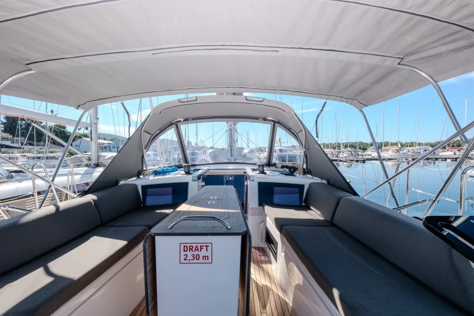 Yacht DUFOUR 41 - Anita - Foto 1