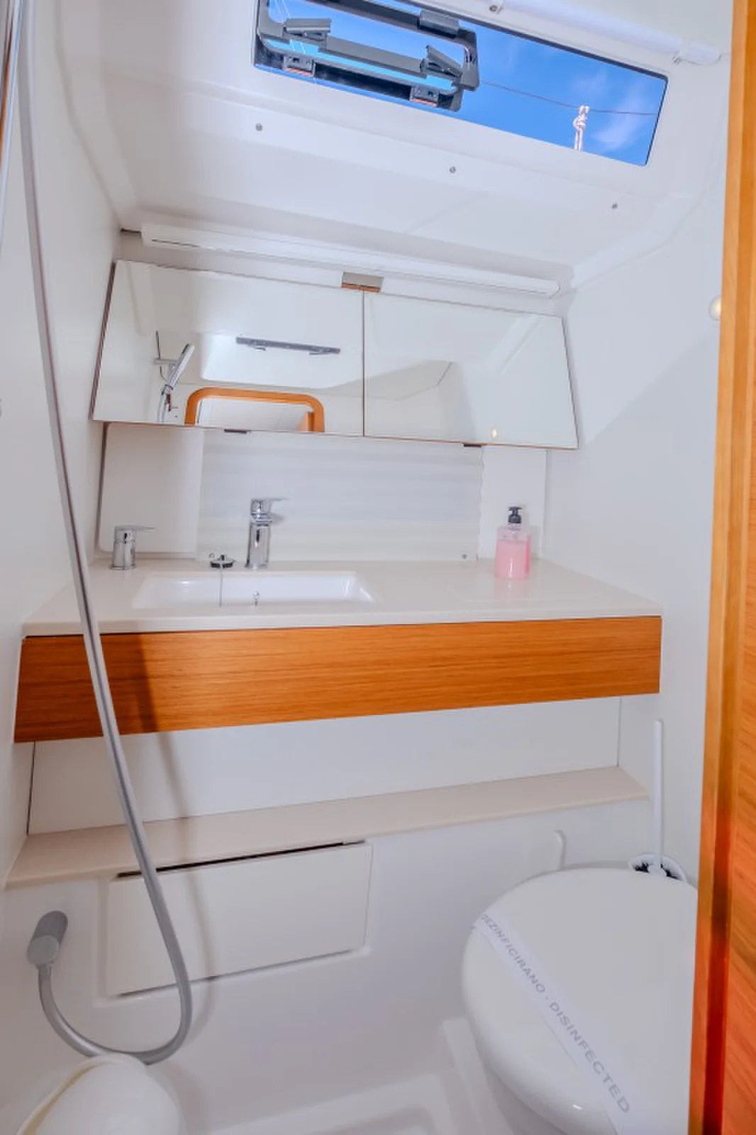 Yacht DUFOUR 41 - Anita - Foto 1